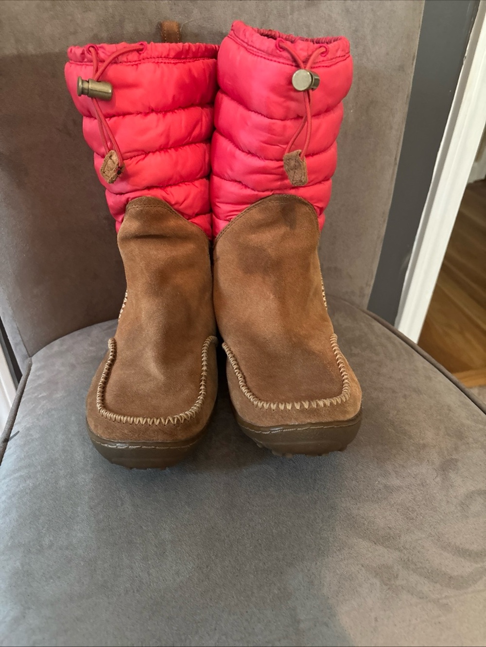 Columbia Women's Minx Moccasin waterproof  leather suede snow boots 9.5